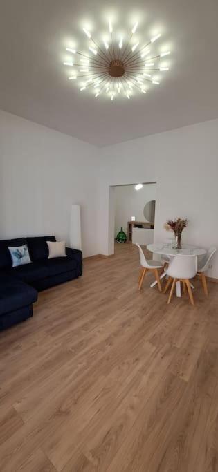 ליבורנו Faby & Fra Apartments מראה חיצוני תמונה
