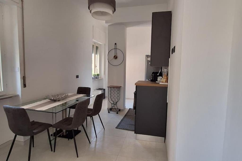 ליבורנו Faby & Fra Apartments מראה חיצוני תמונה